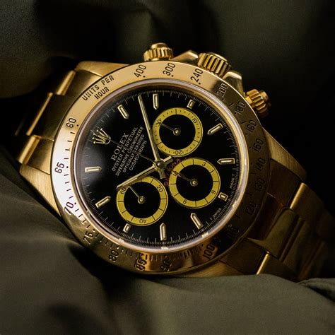 rolex daytona inverted 6 gold|Rolex 16528 price.